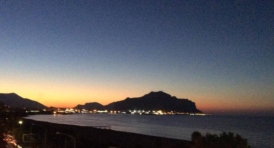 Ferienhaus mit Meerblick für 14 Personen, mit Ausblick und Balkon in Palermo - 4