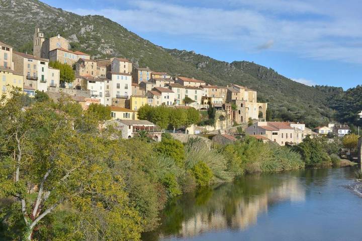 Location de vacances pour 15 personnes, avec jardin et vue, animaux acceptés à Roquebrun - 2