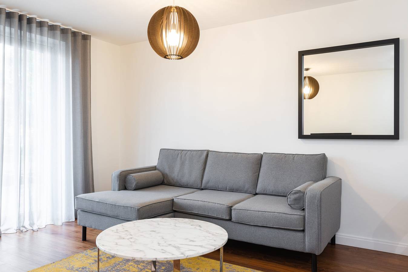 Ganze Wohnung, Ferienwohnung für 2 Personen mit Balkon/Terrasse in Dún Laoghaire-Rathdown, County Dublin