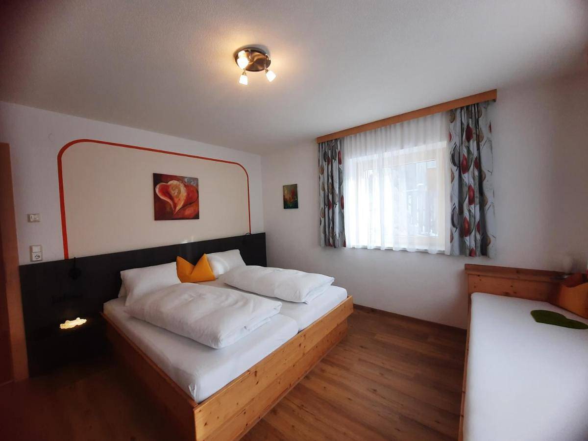 Ganze Wohnung, Haus Ausblick in Tuxer Alpen, Hintertux
