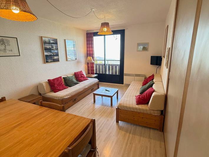 Gîte pour 7 personnes, avec balcon et vue à Les Adrets - 2