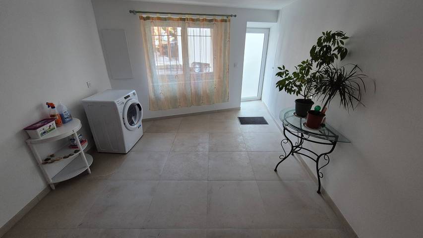 Location de vacances pour 6 personnes, avec balcon à Paulhan (Hérault)