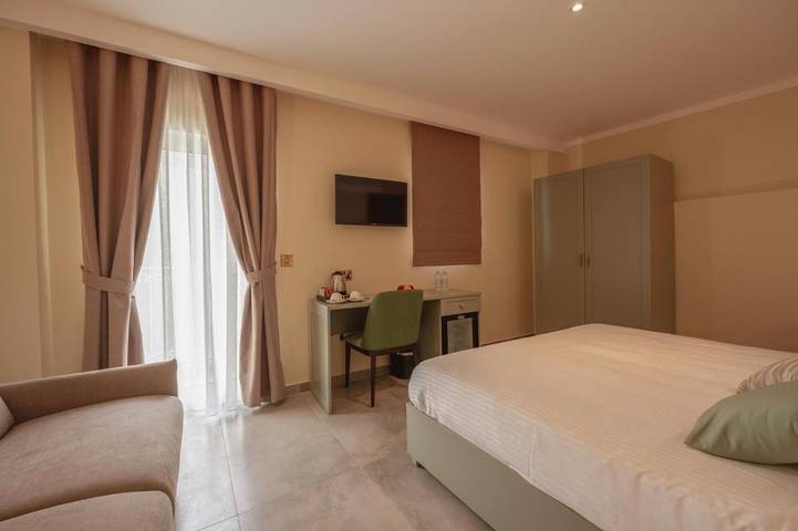 Hotel para 2 pessoas, com terraço e vista - 1