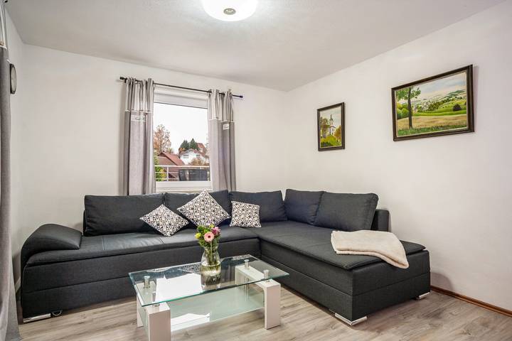 Appartement entier, Appartement de vacances 'Fewo Trudi' avec terrasse privée et Wi-Fi in Waltenhofen, Souabe (Bavière)