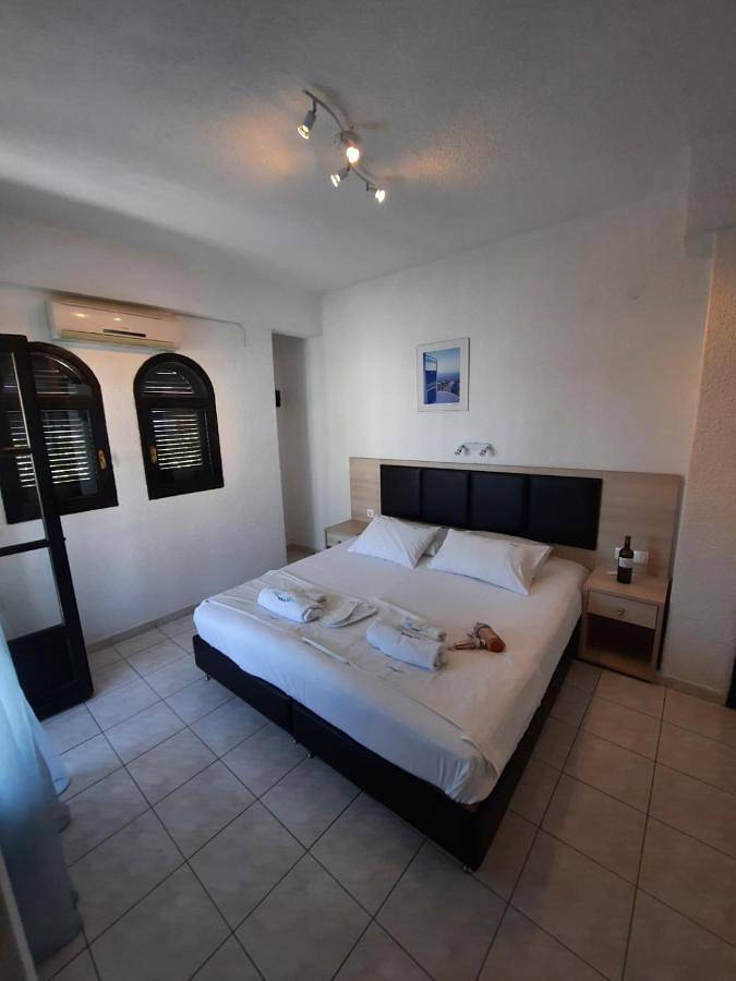 Location de vacances pour 5 personnes, avec jardin et vue dans Pefkochori