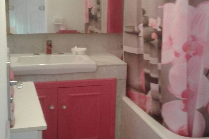 Gîte pour 4 personnes, avec balcon et piscine dans Plage de la Salis - 3