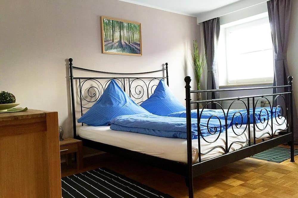 Ganze Wohnung, Ferienwohnung 2-4 Personen in zentraler Lage im Niederbayer. Bäderdreieck in Bad Birnbach, Bayerische Golf und Thermenland