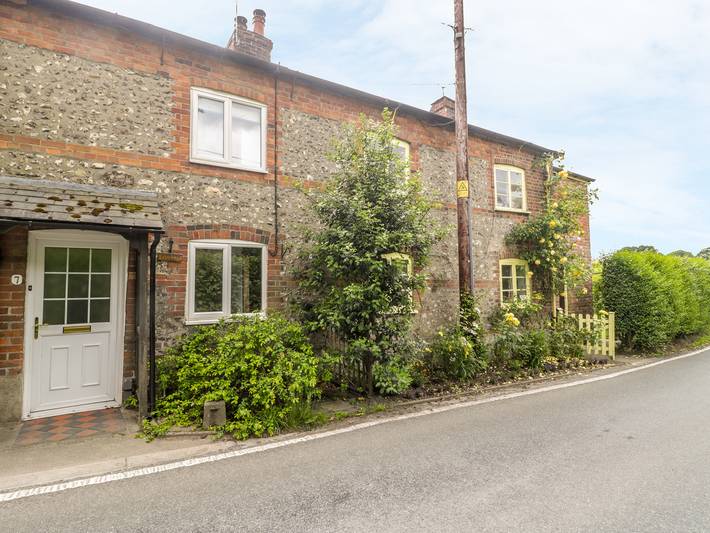 Apple Tree Cottage in Dorset