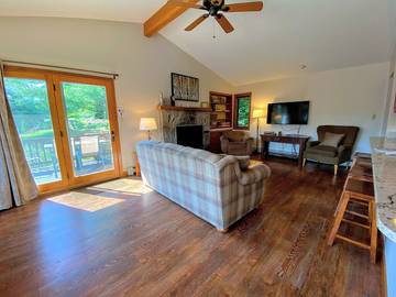 Glamping for 8 People in Carroll, White Mountain National Forest, Photo 3