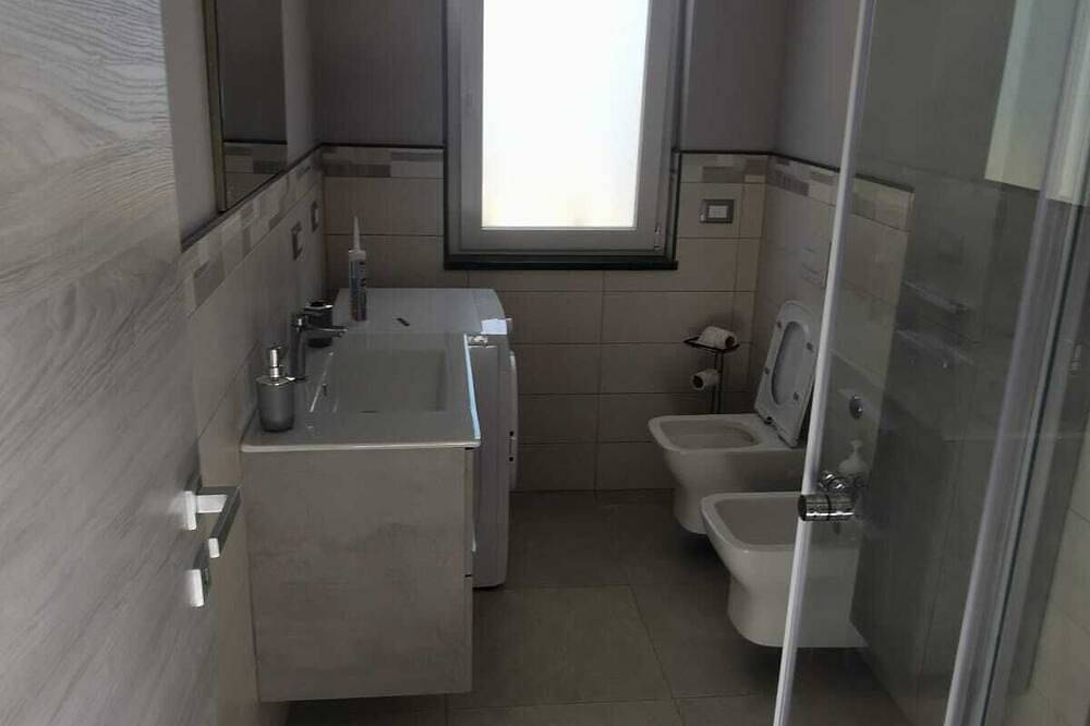 Vacation home right by the sea - dream location with sea views in Zambrone, Provincia di Vibo Valentia
