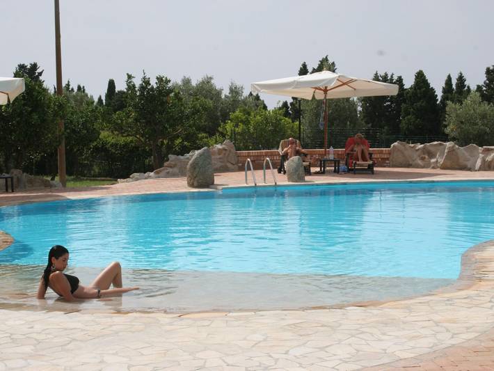 Appartamento per 2 persone, con piscina e giardino, con animali domestici a Parghelia