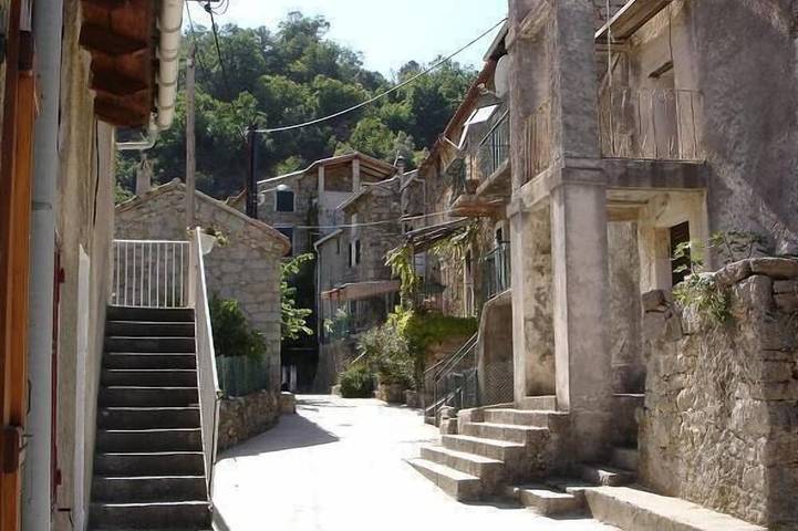 Gîte pour 6 personnes, avec balcon à Marignana