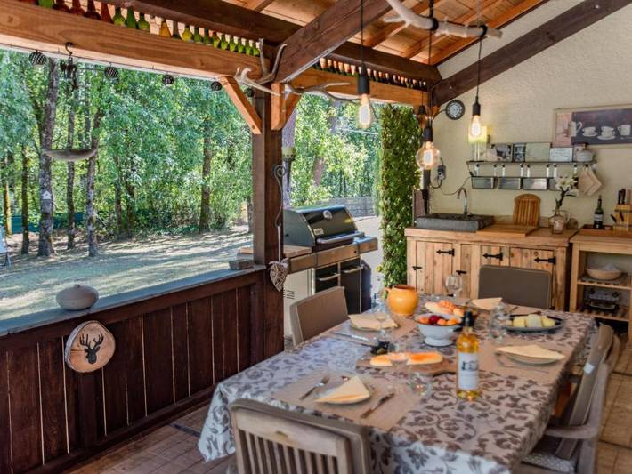 Location de vacances pour 4 personnes, avec piscine et jardin à Bélaye - 4