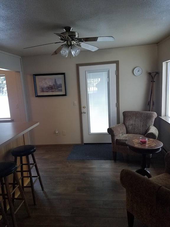 Vacation house for 7 people, with yard and terrace, with pets in Idaho