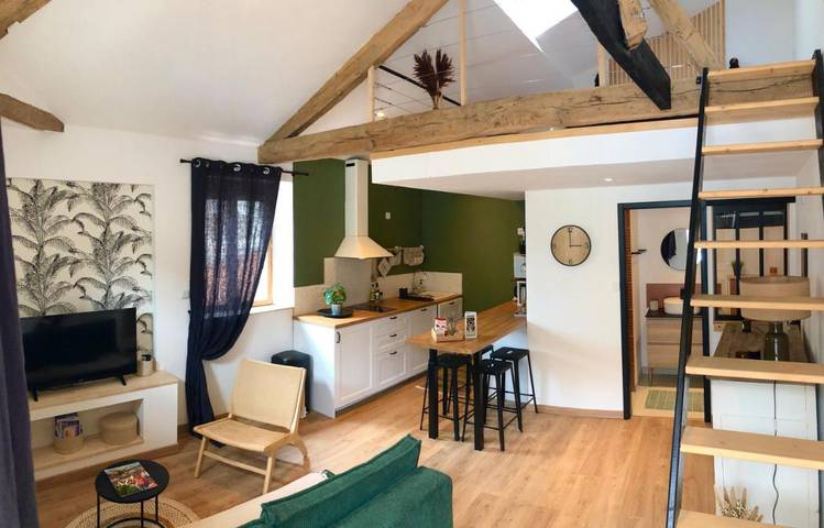 Gîte pour 4 personnes, avec vue et jardin, animaux acceptés à Chauvigny - 2