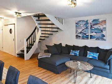 Ferienhaus für 8 Personen, mit Garten und Terrasse sowie Sauna, kinderfreundlich in Carolinensiel