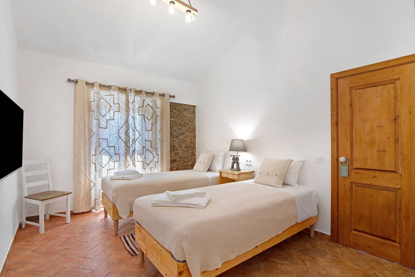 Casa de campo 'Casas Do Monte I - T2' con vistas a la montaña, Wi-Fi y aire acondicionado in Mértola, Beja Distrikt