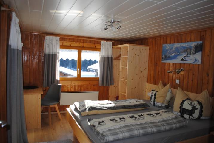 Ferienwohnung für 8 Personen, mit Balkon und Terrasse sowie Ausblick in Sankt Gallenkirch - 2