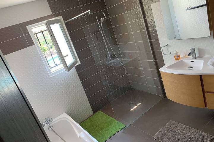 Location de vacances pour 7 personnes, avec piscine, animaux acceptés à Cieurac - 4