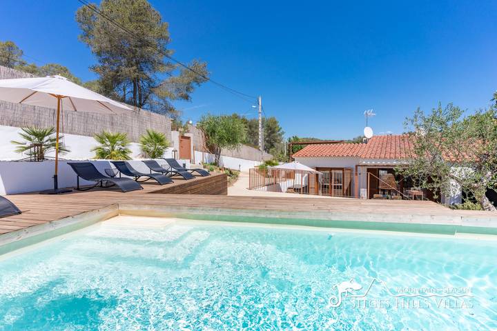 Chalet para 10 personas, con jardín, Familias con niños en Garraf - 2