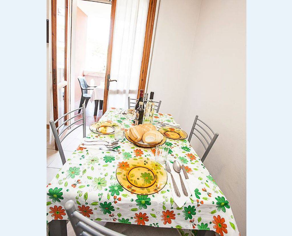 Entire apartment, Residenz Marebello Dreizimmer-Wohnung Trilo für 4 Personen in Rosolina Mare, Polesine