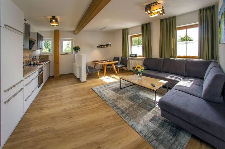 Ferienwohnung für 4 Personen, mit Balkon und Sauna, mit Haustier in Oy-Mittelberg