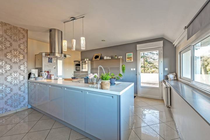 Location de vacances pour 8 personnes, avec terrasse et jardin, animaux acceptés à Plougastel-Daoulas - 3