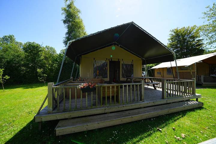Camping voor 6 personen, met tuin in Noord-Holland