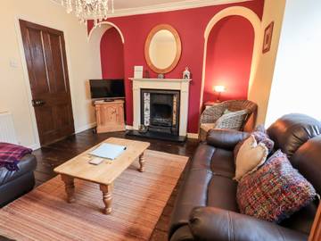 Log Cabin for 6 People in Windermere, Cumbria, Photo 4