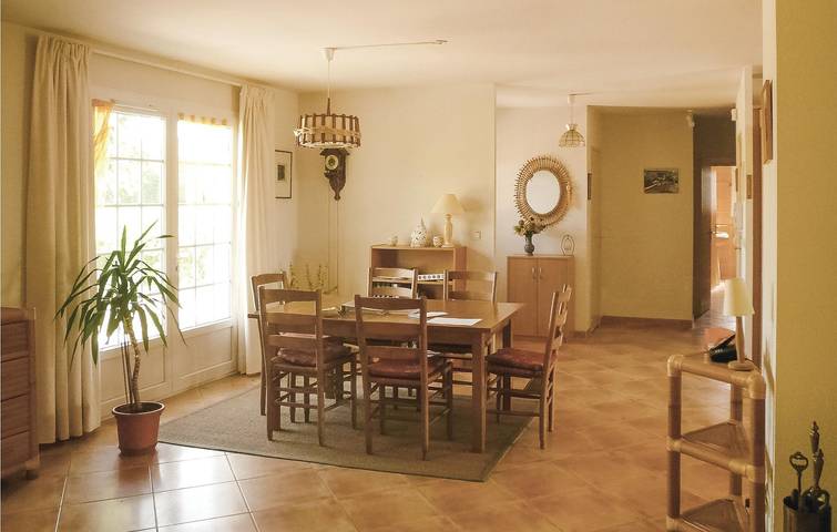 Location de vacances pour 6 personnes, avec jardin ainsi que piscine et terrasse dans Minervois - 4