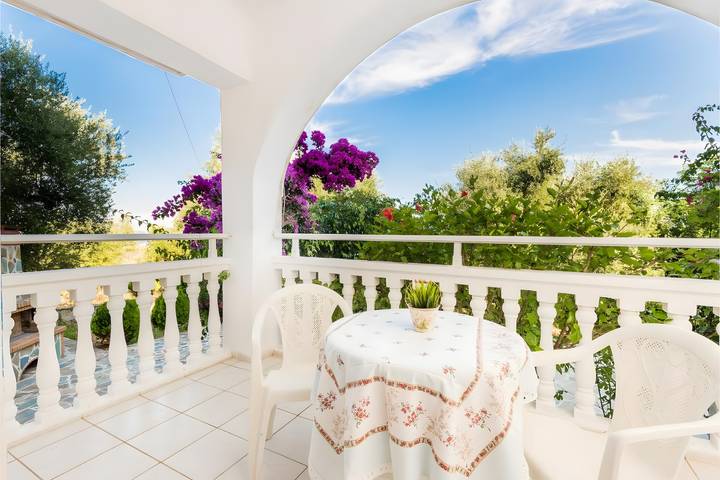 Studio voor 2 personen, met tuin op Zakynthos