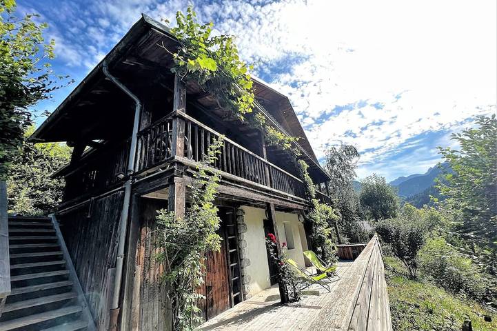 Chalet pour 10 personnes, avec balcon ainsi que jardin et sauna - 1