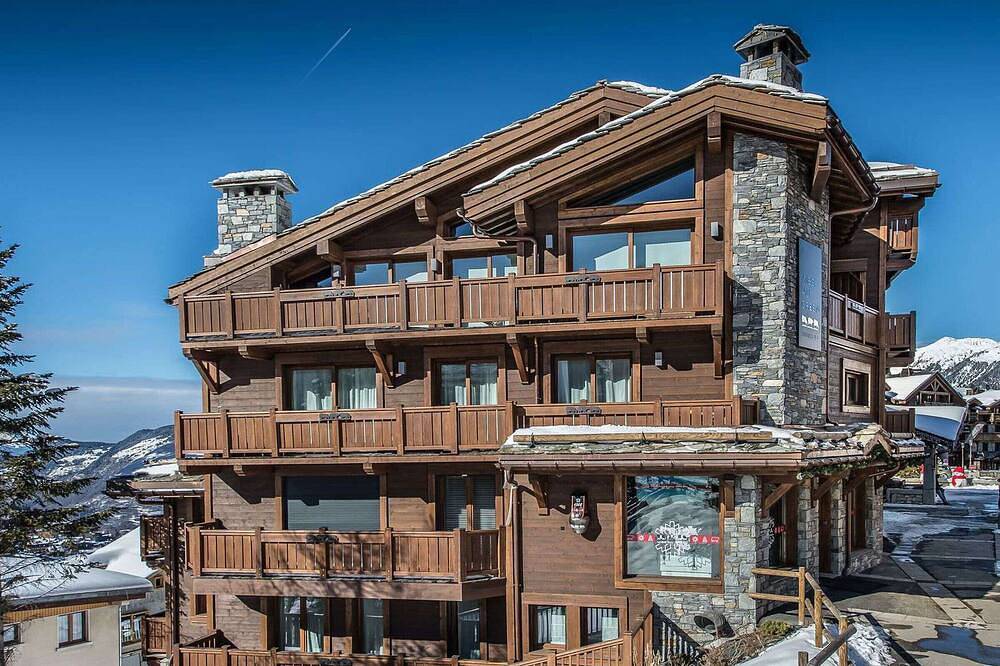 Apartamento entero, Apartamento acogedor y renovado en el centro de Courchevel Moriond, cerca de remontes. in Courchevel 1650 (Moriond), Saint-Bon-Tarentaise