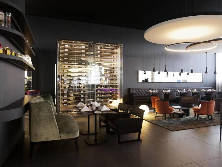 Hotel für 3 Personen, mit Ausblick und Terrasse in Basel