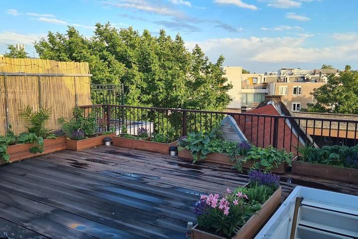 Ferienwohnung für 8 Personen, mit Balkon und Terrasse sowie Ausblick