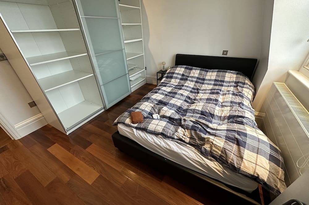 1 bedroom flat - fully equipped in Kensington and Chelsea, London