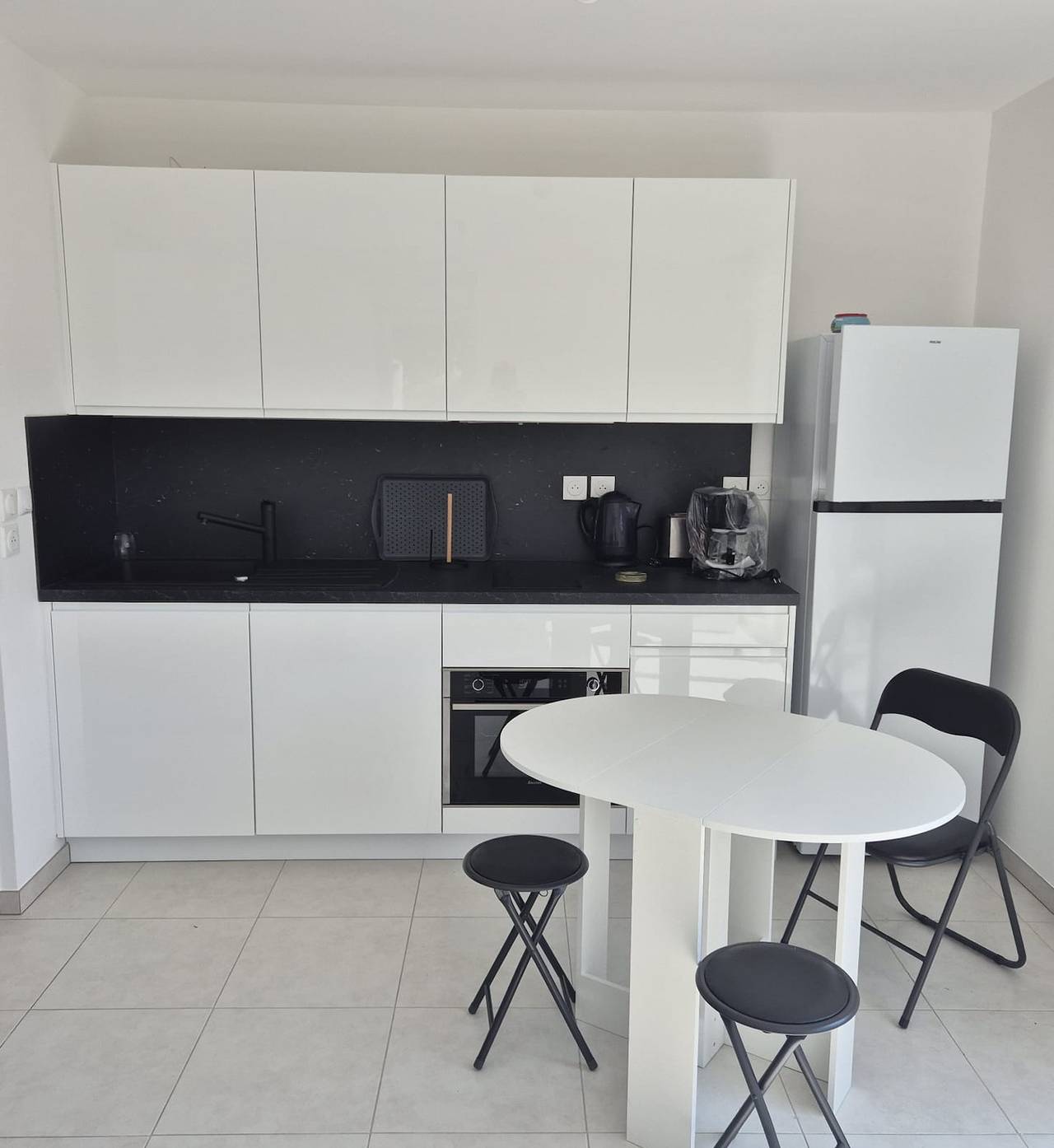 Ganze Wohnung, Ferienwohnung für 4 Personen mit Balkon in Cavalaire-sur-Mer, Draguignan Region
