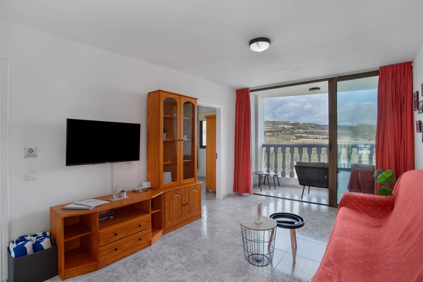 Apartamento entero, Vacaciones 'El Granero' con terraza compartida, jardín compartido y Wi-Fi in Los Toscales, Moya
