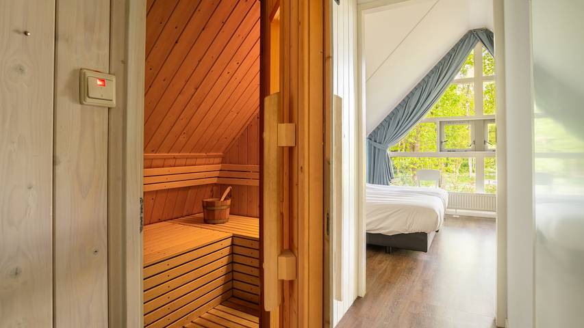 Ferienhaus für 6 Personen, mit Balkon/Terrasse und Sauna sowie Terrasse in den Niederlande - 3