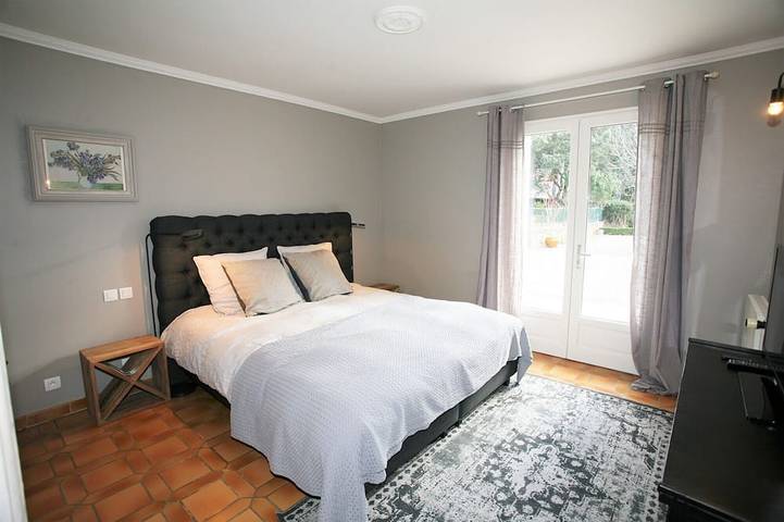 Location de vacances pour 6 personnes, avec jardin à Ménerbes - 2