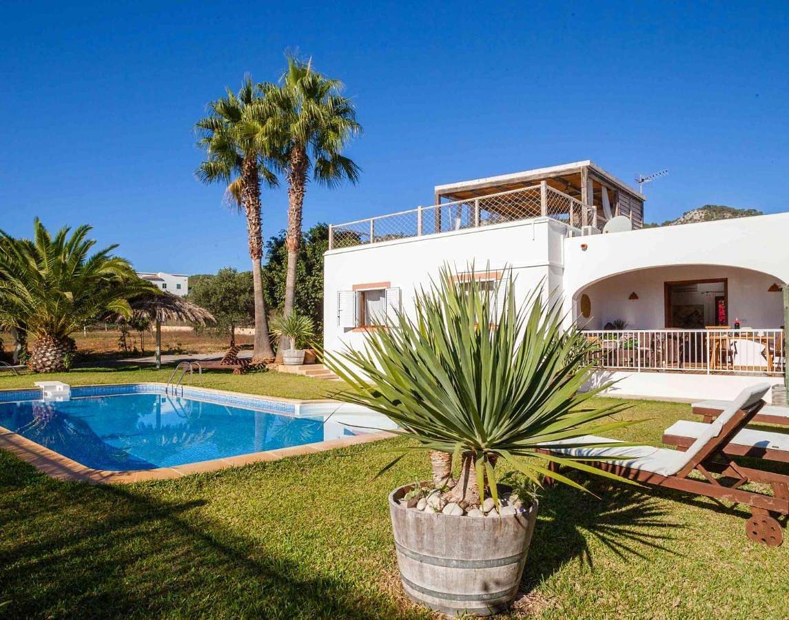 Three-Bedroom House in Es Cubells, Sant Josep de sa Talaia