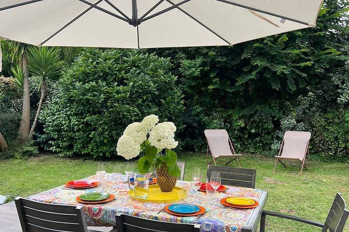 Location de vacances pour 6 personnes, avec jardin dans Plage Kermor