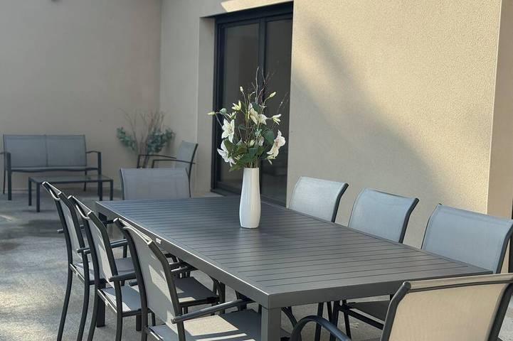 Location de vacances pour 8 personnes à Saint-Julien-du-Serre - 4