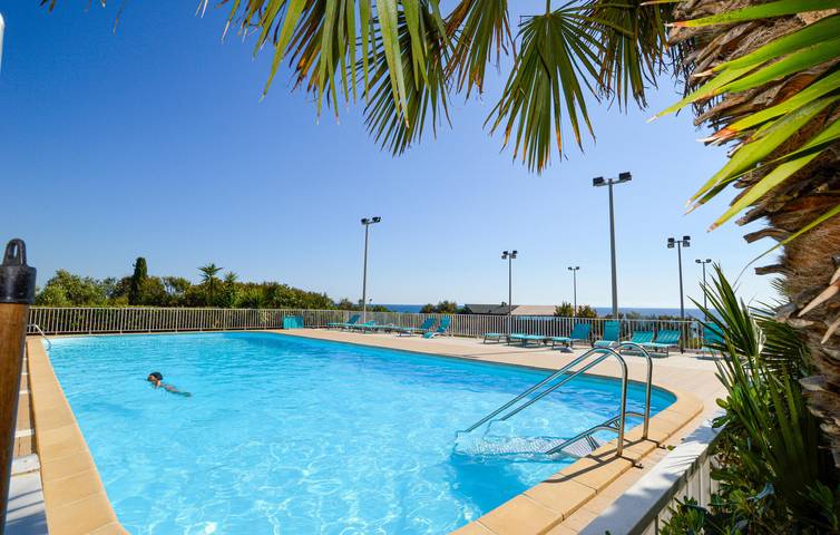 Gîte pour 4 personnes, avec piscine et terrasse à Cervione - 3
