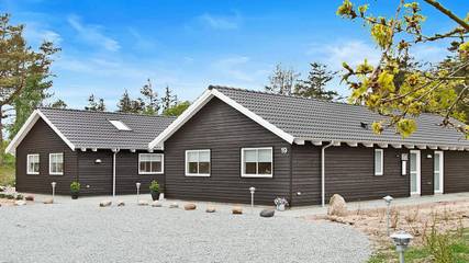 Ferienhaus für 18 Personen, mit Terrasse und Pool sowie Sauna und Whirlpool in Filsø See