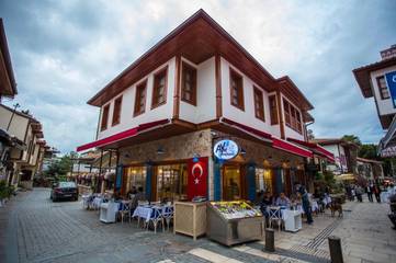 Chambre d’hôte pour 8 personnes, avec piscine ainsi que jardin et vue à Antalya
