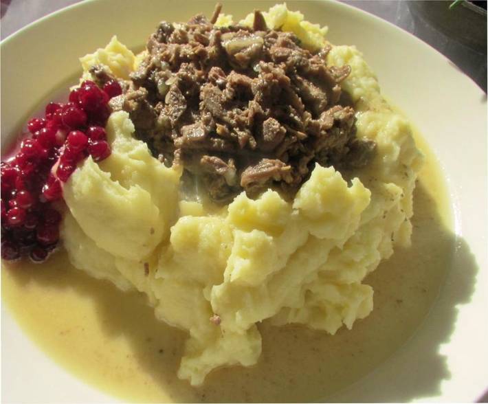 Location de vacances pour 2 personnes, avec sauna et vue ainsi que terrasse et jardin à Rovaniemi - 2