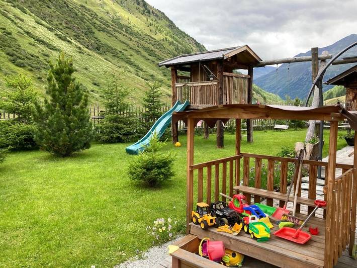 Ferienhaus für 6 Personen, mit Balkon und Terrasse sowie Garten und Ausblick in Obergurgl - 4