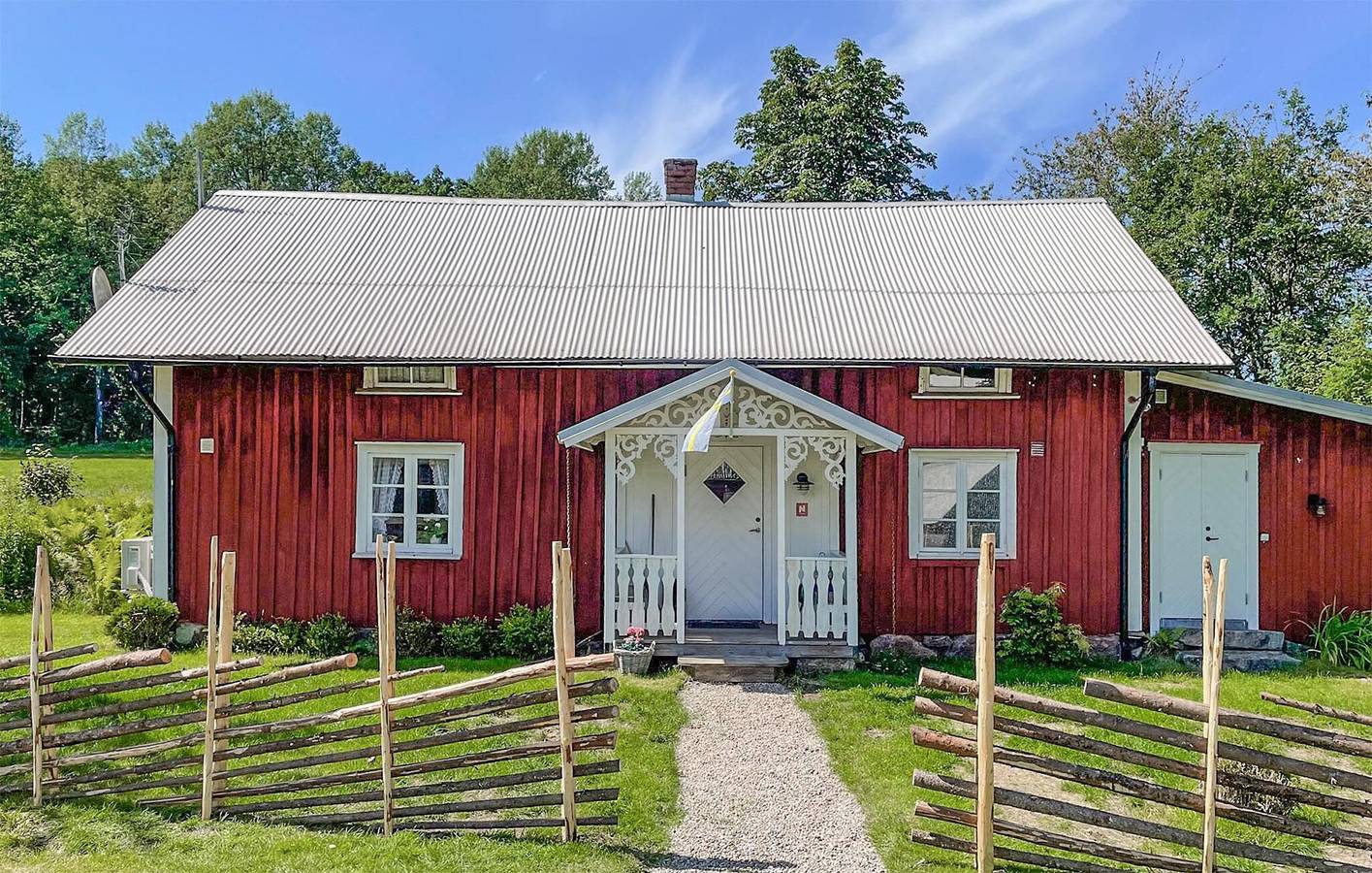 Ferienhaus für 6 Personen mit Garten in Marks Kommun, Västergötland