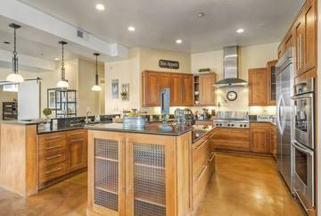 Apartment for 12 Guests in Denver, Denver County, Picture 1